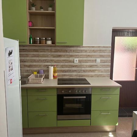 Апартаменты Apartma Sunny Изола Экстерьер фото