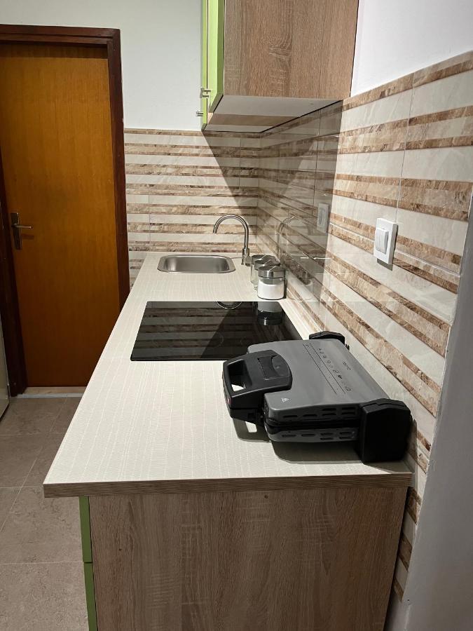 Апартаменты Apartma Sunny Изола Экстерьер фото
